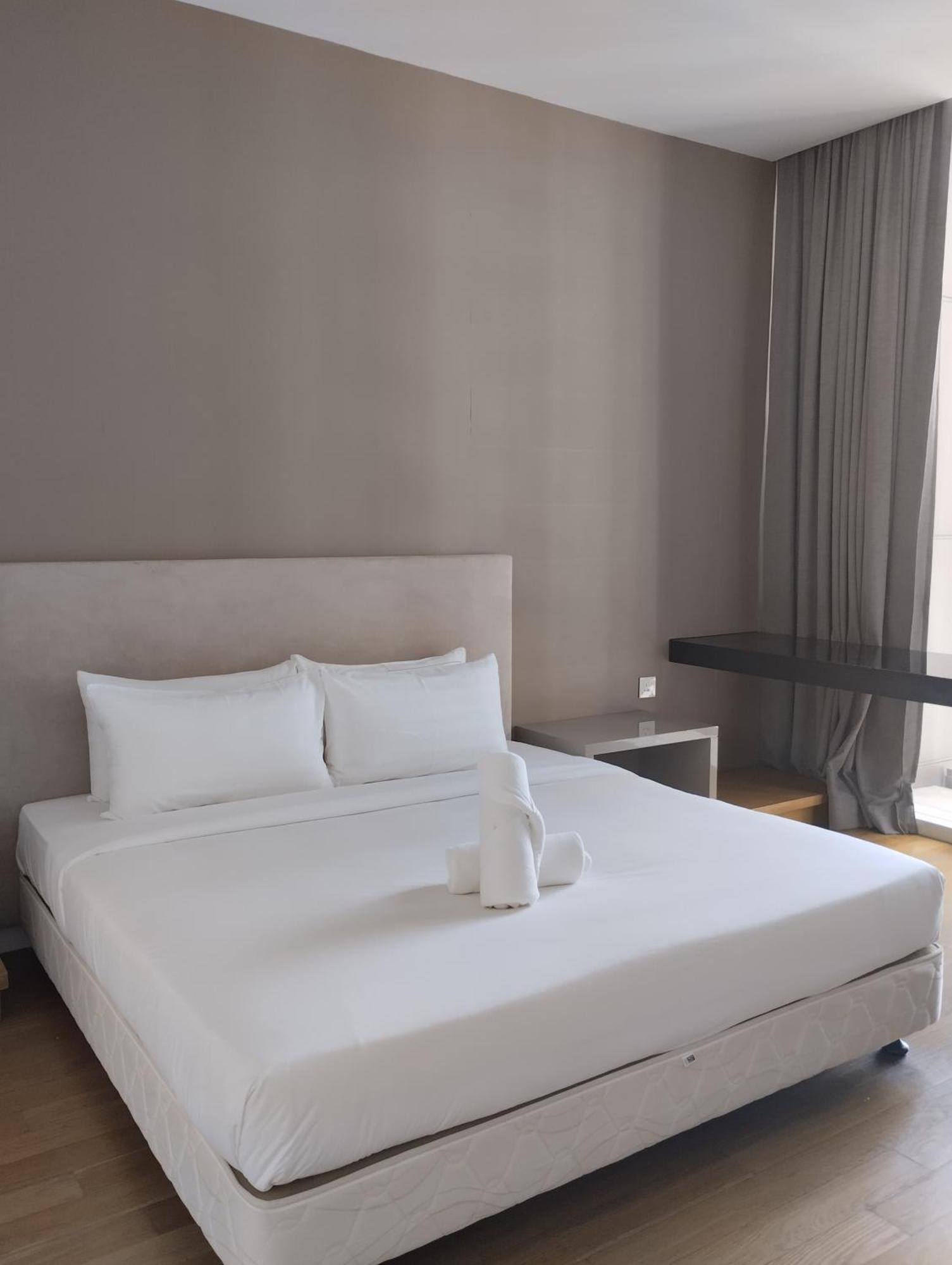 Platinum Klcc Pool View Apartment Kuala Lumpur Exterior foto