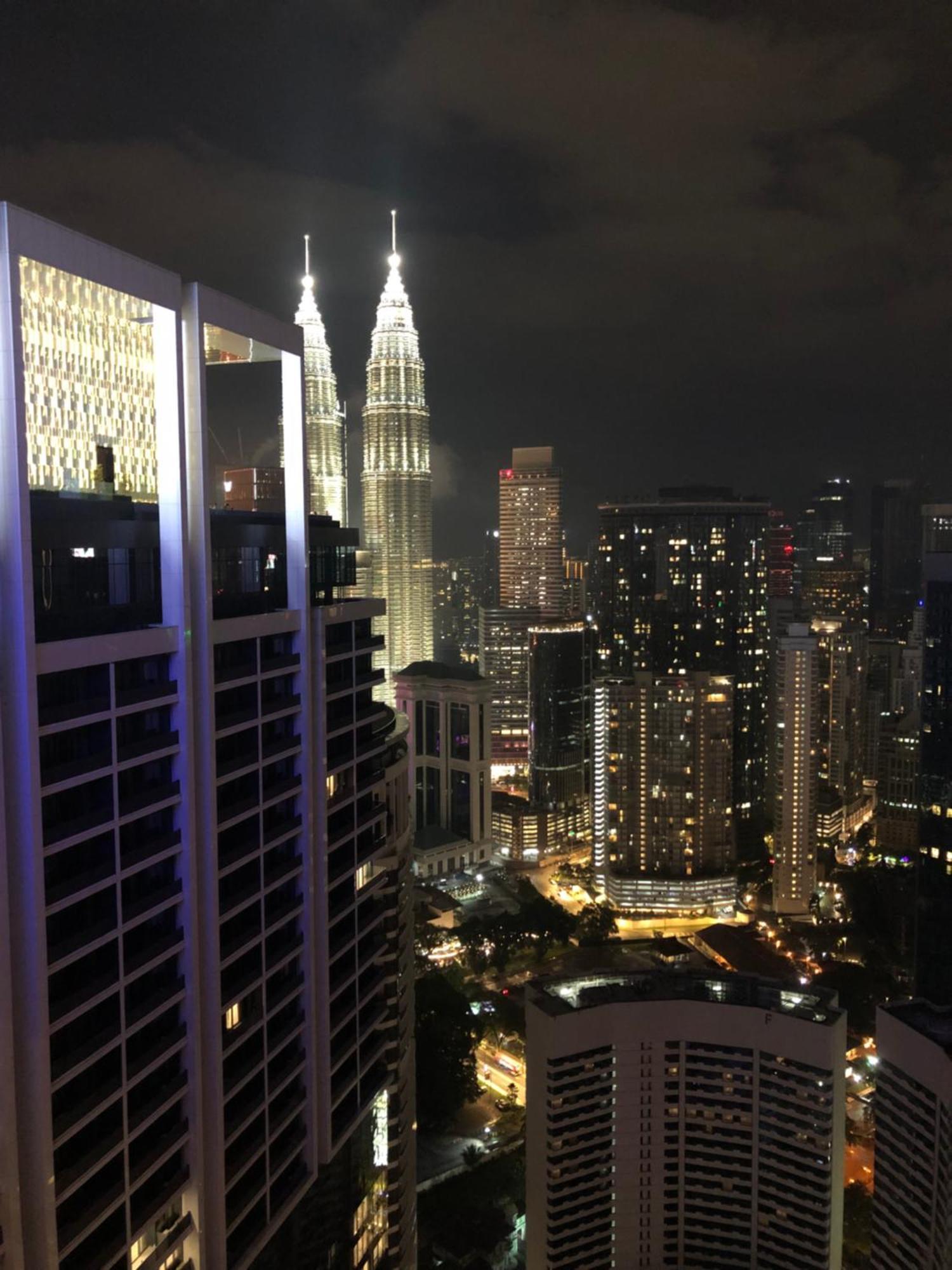 Platinum Klcc Pool View Apartment Kuala Lumpur Exterior foto