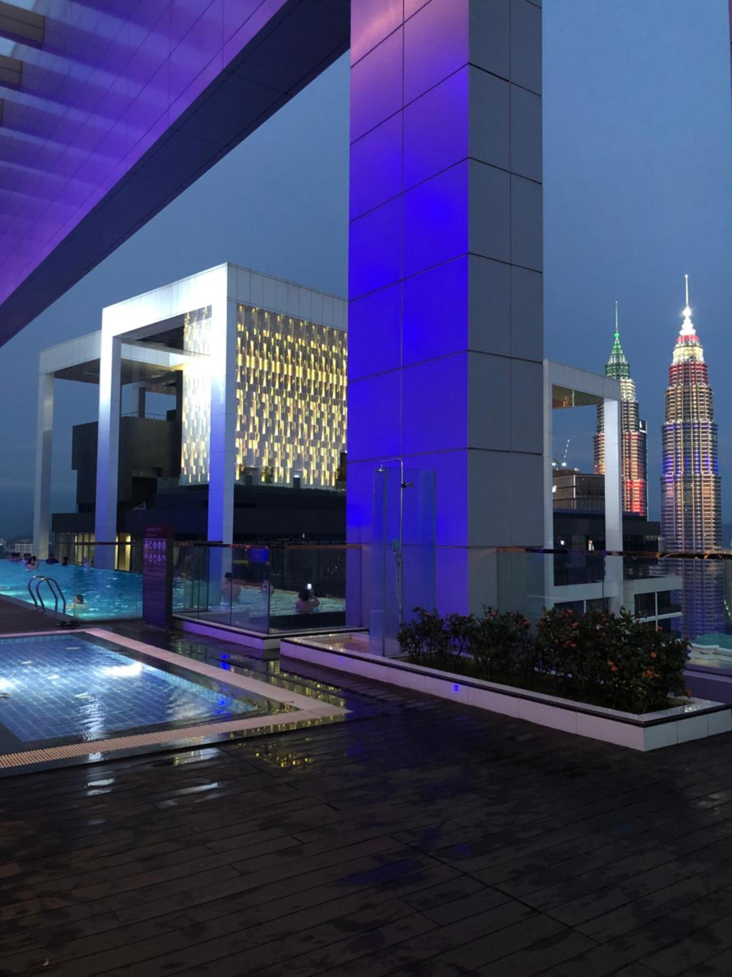 Platinum Klcc Pool View Apartment Kuala Lumpur Exterior foto